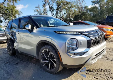 2022 Mitsubishi Outlander Se z USA, uszkodzony, nr VIN JA4J4UA83NZ064356